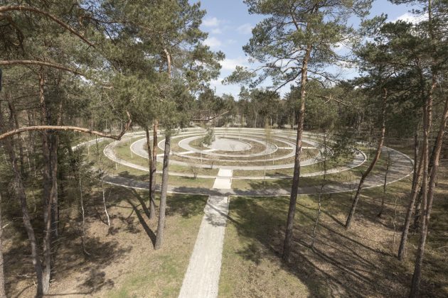 Loenen Memorial Cemetery Extension by karres en brands