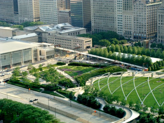 Lurie Garden by Gustafson Guthrie Nichol & Piet Oudolf